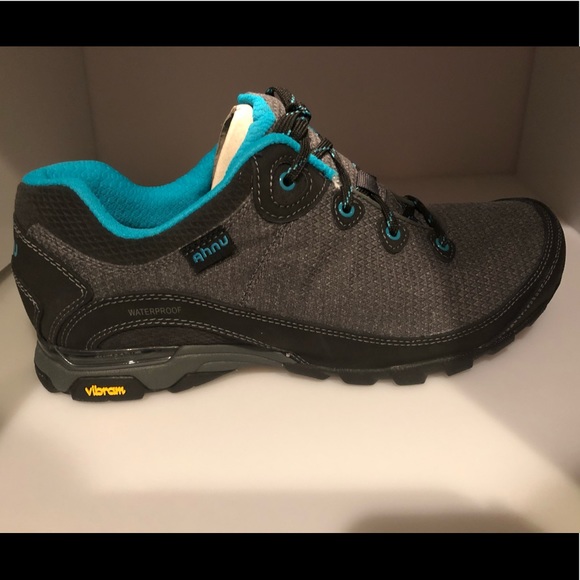 ahnu sugarpine ii hiking shoes